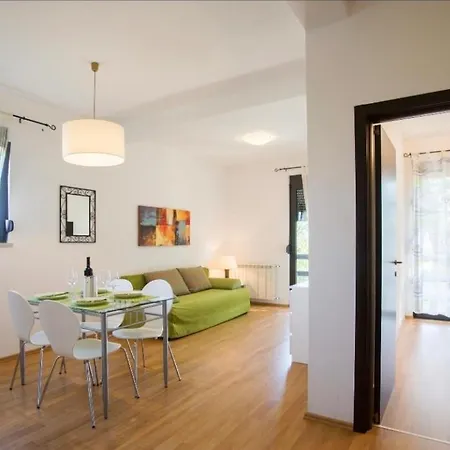 Karlo In Stinjan * Pula