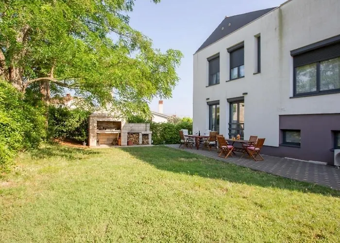 Apartment Karlo In Stinjan *